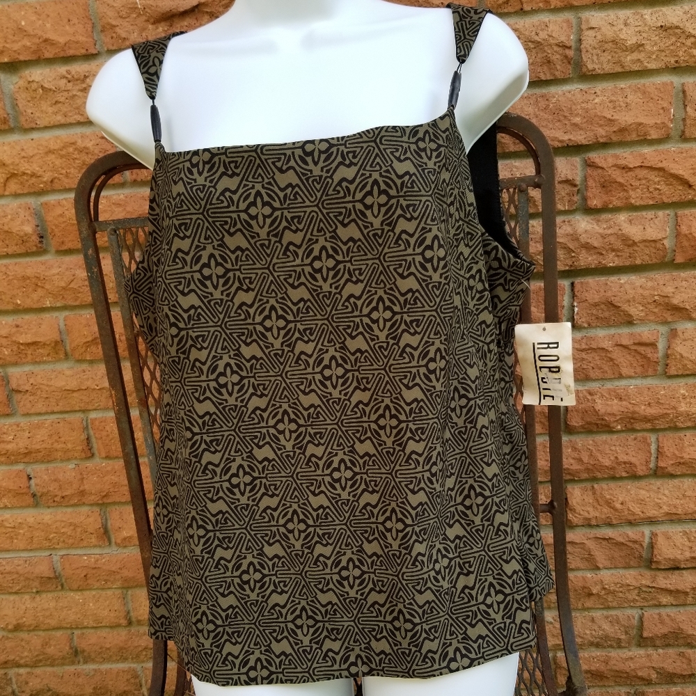 NWT Robbie Bee cami